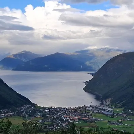 Appartement Koselig Ved Fjorden -