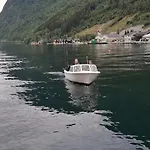 Apartament Koselig Ved Fjorden - Vangsnes
